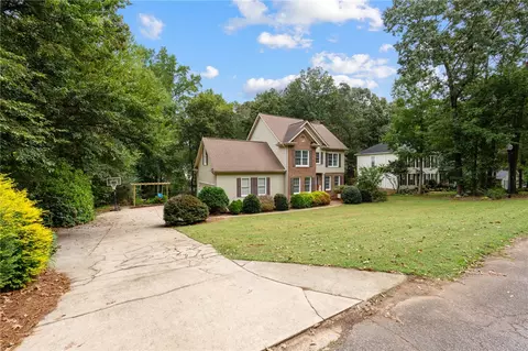 Exterior - 344 Camperdown Ct, Easley, SC 29642 photo 10 of 10