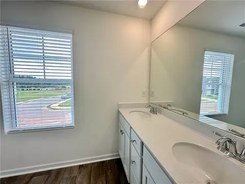 Bath - 518 Seaborn Cir, Pendleton, SC 29670 photo 7 of 7