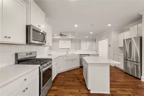 Kitchen - 124 Spyglass Ln, Pendleton, SC 29670 photo 4 of 4