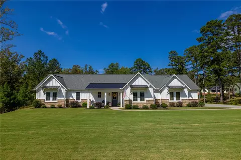 838 Little Bay Ln, Seneca, SC 29672