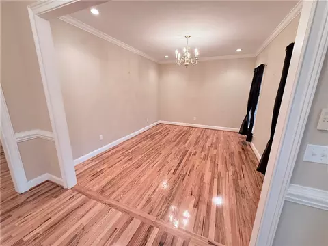 Living - 102 Blue Barker Rd, Honea Path, SC 29654 photo 1 of 4
