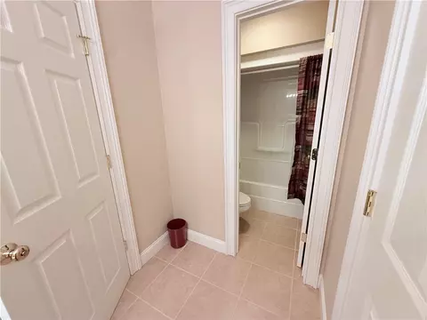 Bath - 102 Blue Barker Rd, Honea Path, SC 29654 photo 6 of 6