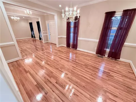 Living - 102 Blue Barker Rd, Honea Path, SC 29654 photo 2 of 4