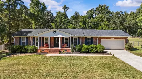 208 Briarwood Dr, Belton, SC 29627