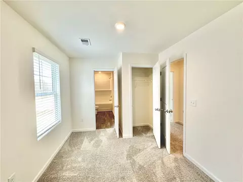 Bedroom - 514 Seaborn Cir, Pendleton, SC 29670 photo 4 of 5