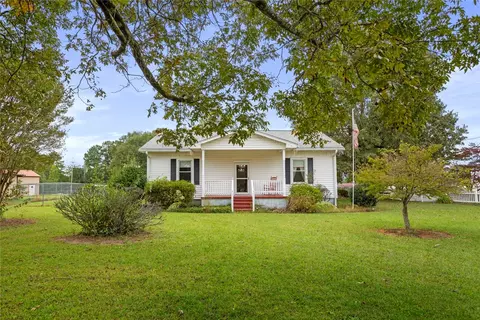 1198 Anderson St, West Union, SC 29696