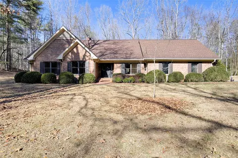 568 Meece Mill Rd, Pickens, SC 29671