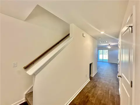 580 Seaborn Cir, Pendleton, SC 29670 photo 3