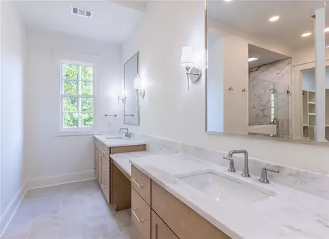 Bath - 325 Keowee Ave, Sunset, SC 29685 photo 2 of 6