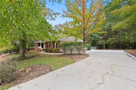 920 Holly Knoll Dr, Anderson, SC 29626