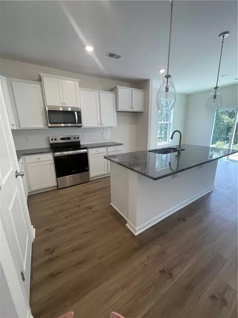21 Sweetgrass St, Central, SC 29630 photo 5