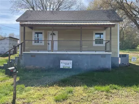 112 Overbrook St, Pickens, SC 29671