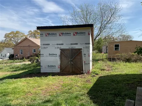 Exterior - 112 Overbrook St, Pickens, SC 29671 photo 3 of 6