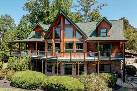 103 Cato Ct, Six Mile, SC 29682