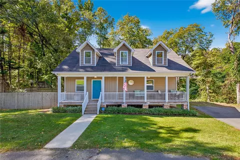 136 Cherokee Rd, Easley, SC 29642