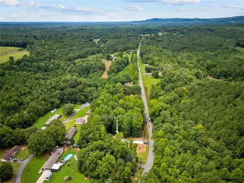 View/Area - 698 Pickett Post Rd, Walhalla, SC 29691 photo 2 of 8