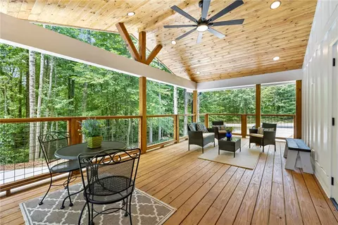 Exterior - 698 Pickett Post Rd, Walhalla, SC 29691 photo 3 of 10