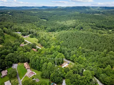 View/Area - 698 Pickett Post Rd, Walhalla, SC 29691 photo 1 of 8