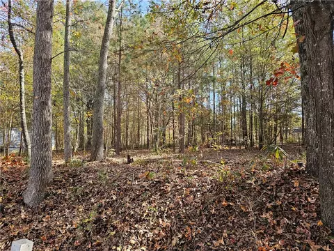105 Wade Rd, Williamston, SC 29697 photo 8