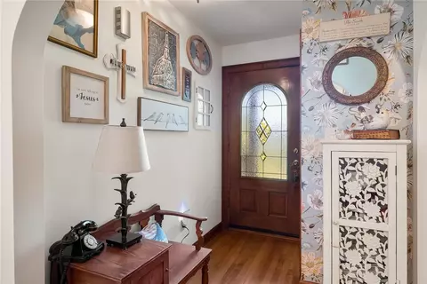 Entry Way - 119 Devon Ct, Easley, SC 29640 photo 1 of 2