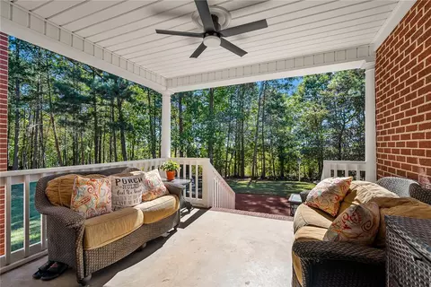 Exterior - 119 Devon Ct, Easley, SC 29640 photo 3 of 10