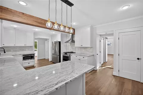 Kitchen - 800 Holliday Dam Rd, Honea Path, SC 29654 photo 2 of 4