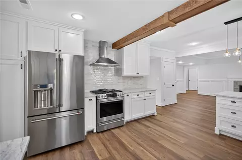 Kitchen - 800 Holliday Dam Rd, Honea Path, SC 29654 photo 3 of 4