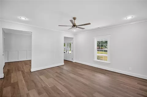 Living - 800 Holliday Dam Rd, Honea Path, SC 29654 photo 1 of 3