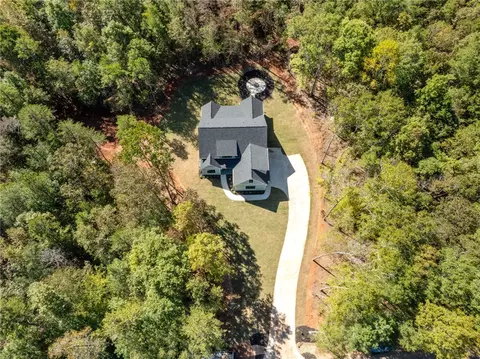 122 Moonlight Dr, Fair Play, SC 29643 photo 4