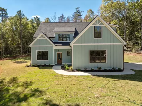 122 Moonlight Dr, Fair Play, SC 29643 photo 2