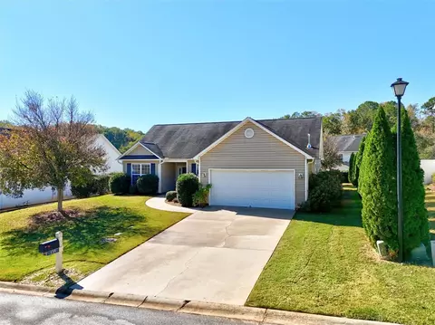 135 Fledgling Way, Easley, SC 29642 photo 3