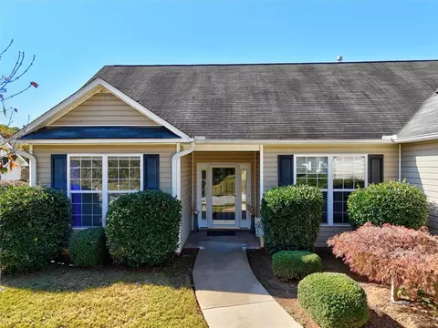 135 Fledgling Way, Easley, SC 29642 photo 2