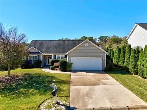 135 Fledgling Way, Easley, SC 29642