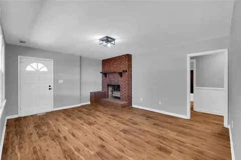 Living - 141 Bryant Rd, Pelzer, SC 29669 photo 2 of 8