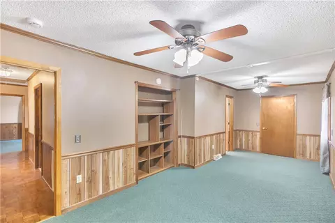 Living - 530 Porter Rd, Pendleton, SC 29670 photo 6 of 6