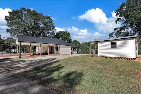Exterior - 530 Porter Rd, Pendleton, SC 29670 photo 4 of 8