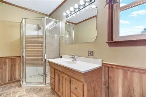 Bath - 530 Porter Rd, Pendleton, SC 29670 photo 2 of 2