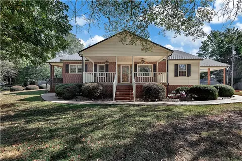 530 Porter Rd, Pendleton, SC 29670