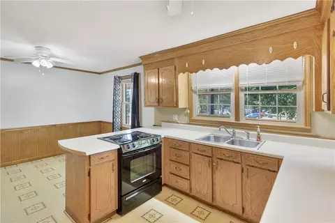 Kitchen - 530 Porter Rd, Pendleton, SC 29670 photo 6 of 6