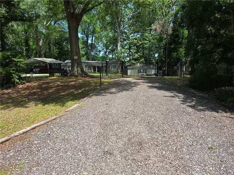 Exterior - 720 Lakeside Dr, Anderson, SC 29621 photo 2 of 6