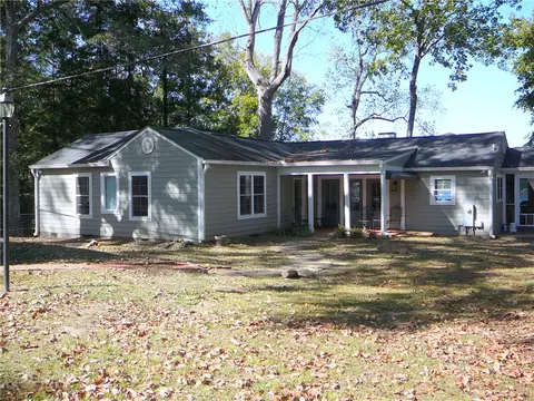 720 Lakeside Dr, Anderson, SC 29621