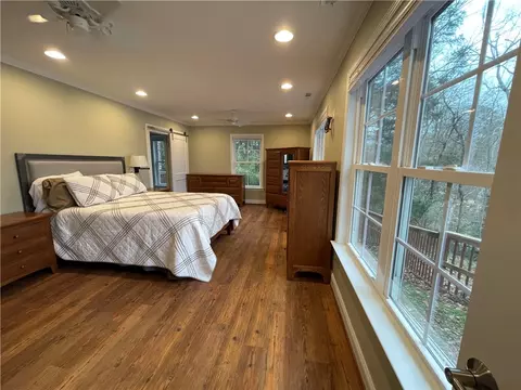 Bedroom - 720 Lakeside Dr, Anderson, SC 29621 photo 4 of 4