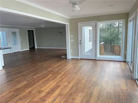 Living - 720 Lakeside Dr, Anderson, SC 29621 photo 1 of 6
