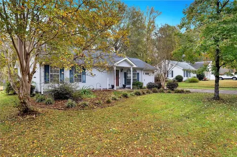 Exterior - 107 Teal Dr, Easley, SC 29642 photo 3 of 3