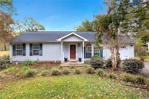 107 Teal Dr, Easley, SC 29642