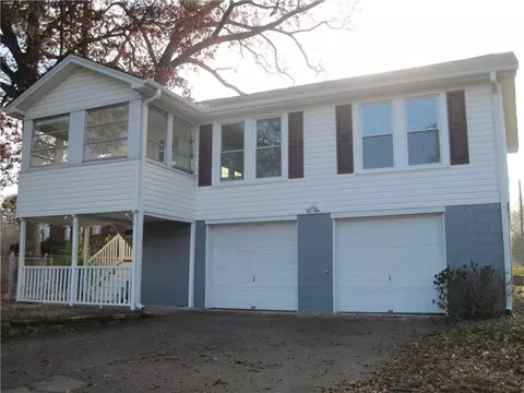 20 Mineral Park Ln, Williamston, SC 29697