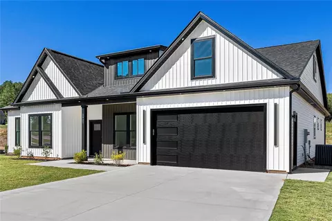 2927 Old Greenville Hwy, Central, SC 29630