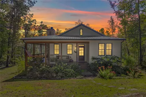 527 Doe Run, Pickens, SC 29671 photo 2