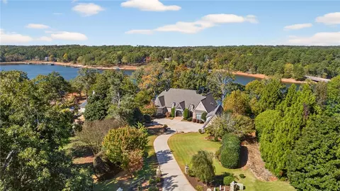 121 Diamond Pt, Anderson, SC 29625