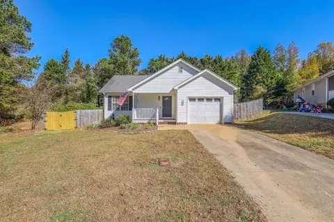 100 Joes Ct, Easley, SC 29642